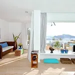 Relais Blu 4*