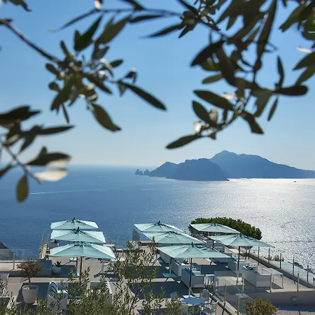 Relais Blu Hotel 4*