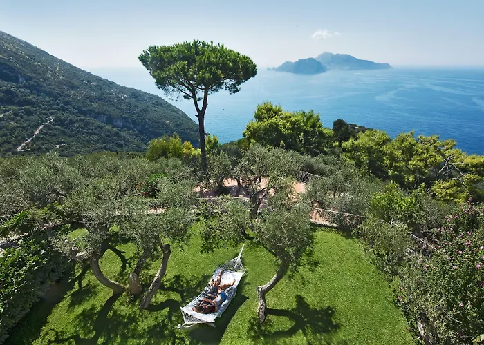 Relais Blu 4*