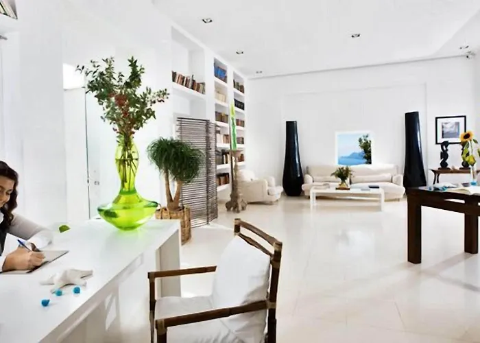 Relais Blu 4* Масса-Лубренсе